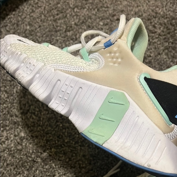 Nike Cream and Blue Sneakers - Picture 2 of 3